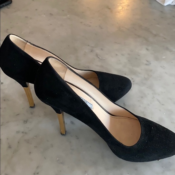 Prada suede with gold heel. - Picture 2 of 4